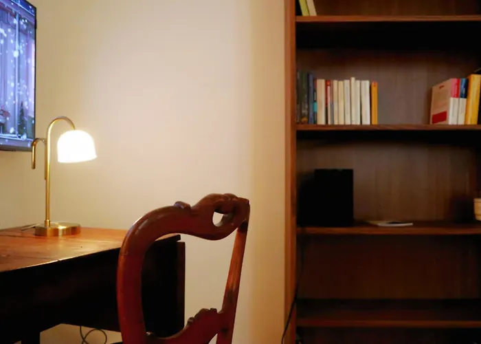 Un Chaleureux Et Simple Au Coeur Du 5e Arrondissement Paris